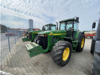 Trator JOHN DEERE 8400