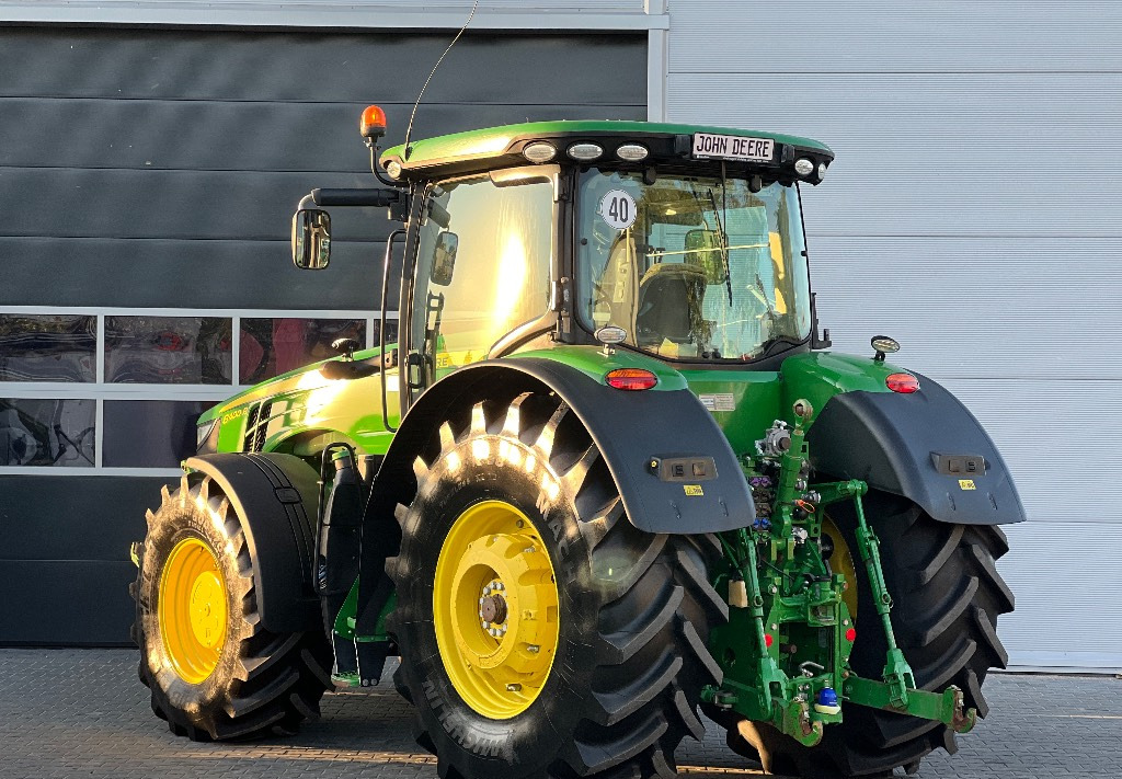 Trator John Deere 8400 R: foto 12