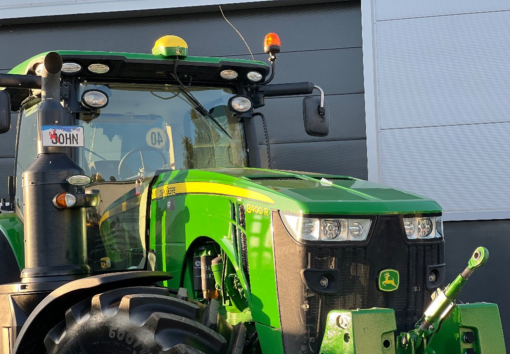 Trator John Deere 8400 R: foto 5