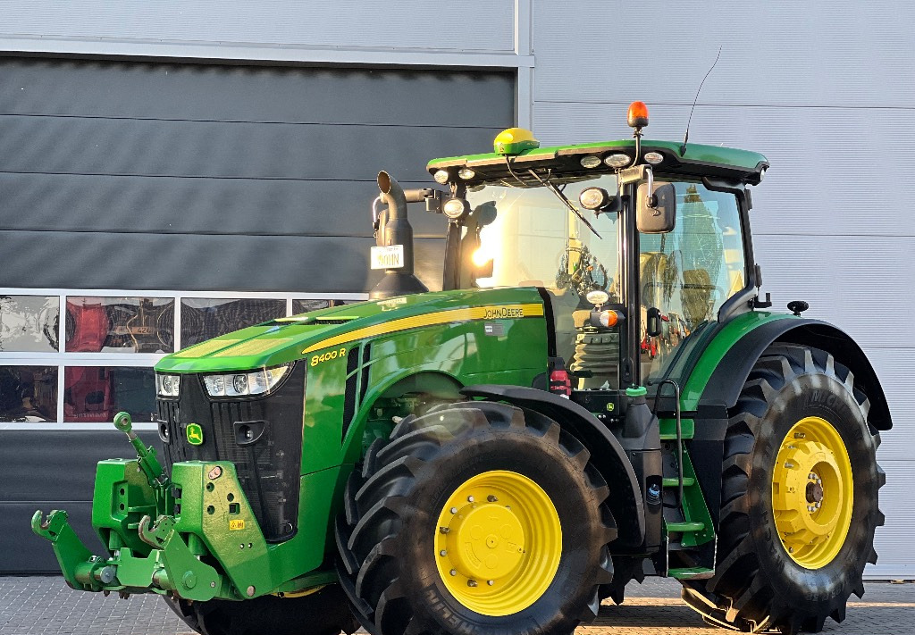 Trator John Deere 8400 R: foto 3