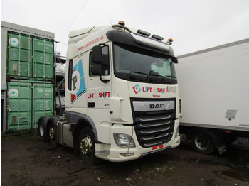 Camião DAF XF 106 480