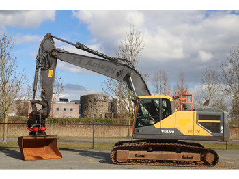 Escavadora de rastos VOLVO EC250ELR