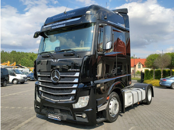 Tractor MERCEDES-BENZ Actros 1845