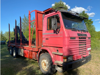 Camião de transporte de madeira SCANIA 112