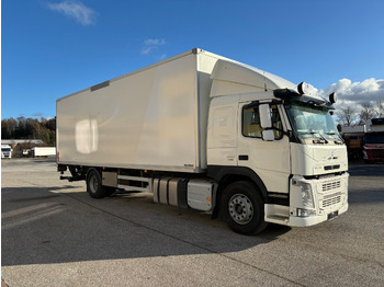 Camião frigorífico VOLVO FM 330