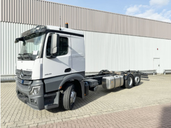 Camião chassi MERCEDES-BENZ Actros 2545