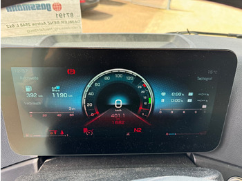 Camião chassi novo Mercedes-Benz Actros 2548 L 6x2 Actros 2548 L 6x2, Retarder, Lenk-/Liftachse, Navi, MirrorCam, MultimediaCockpit: foto 2 Camião chassi novo Mercedes-Benz Actros 2548 L 6x2 Actros 2548 L 6x2, Retarder, Lenk-/Liftachse, Navi, MirrorCam, MultimediaCockpit: foto 2