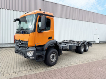 Camião chassi MERCEDES-BENZ Arocs