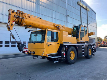 Guindaste LIEBHERR LTM 1030-2.1