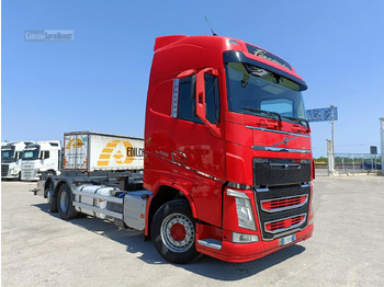 Camião transportador de contêineres/ Caixa móvel VOLVO FH 500