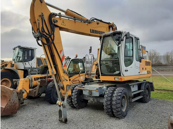 Escavadeira de rodas LIEBHERR A 904 C Litronic