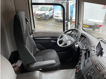 Leasing de DAF CF 260 FA / 18 Ton / 210 dkm / Box / Laadklep / APK 05-25 DAF CF 260 FA / 18 Ton / 210 dkm / Box / Laadklep / APK 05-25: foto 3