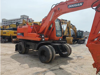 Escavadeira de rodas DOOSAN DH150W-7: foto 3