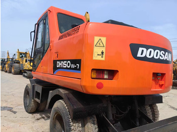 Escavadeira de rodas DOOSAN DH150W-7: foto 4