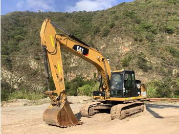 Escavadora de rastos CATERPILLAR 320D2