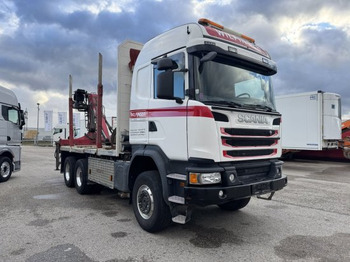 Camião de transporte de madeira SCANIA G 490