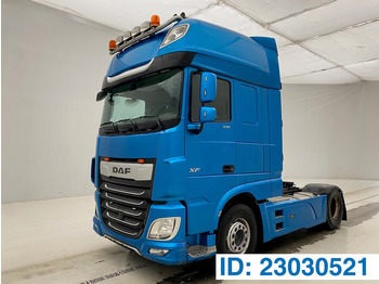 Tractor DAF XF 530