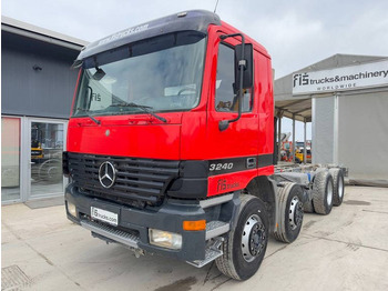 Camião chassi MERCEDES-BENZ Actros 3240