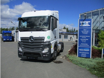 Tractor MERCEDES-BENZ Actros 1845