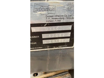 Escavadora de rastos Awesome Performance Korea Imported Small Scale Used Doosan Dx60 Excavator in Shanghai: foto 5 Escavadora de rastos Awesome Performance Korea Imported Small Scale Used Doosan Dx60 Excavator in Shanghai: foto 5