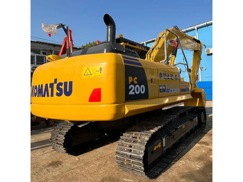 Escavadora de rastos KOMATSU PC200-8