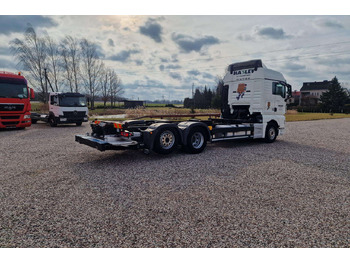 Camião transportador de contêineres/ Caixa móvel MAN TGX 26.460: foto 5