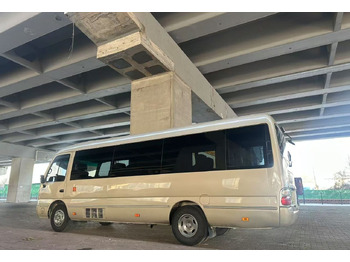 Ônibus suburbano TOYOTA