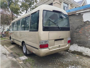 Ônibus suburbano TOYOTA Coaster: foto 2