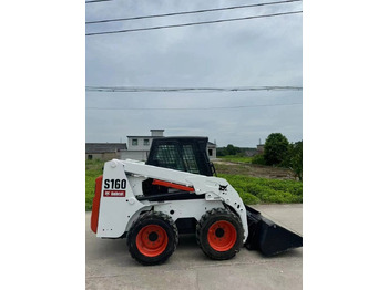 Mini pá carregadora BOBCAT S160