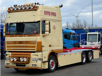 Camião transportador de contêineres/ Caixa móvel DAF XF 95 530