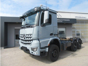 Camião chassi MERCEDES-BENZ Arocs 3351