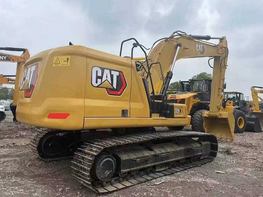 Escavadora de rastos CATERPILLAR 320GC: foto 2