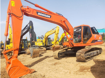 Escavadora de rastos Doosan DH225LC-7: foto 3