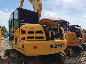 Escavadora de rastos KOMATSU PC70-8