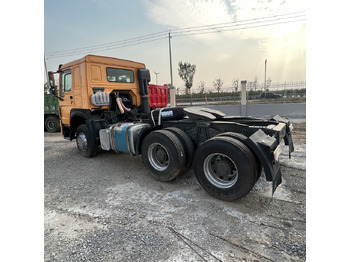 Tractor SINOTRUK HOWO