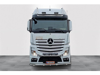 Tractor Mercedes-Benz Actros 2653: foto 2