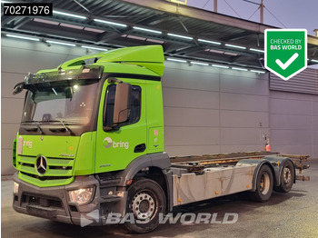 Camião transportador de contêineres/ Caixa móvel MERCEDES-BENZ Antos 2533