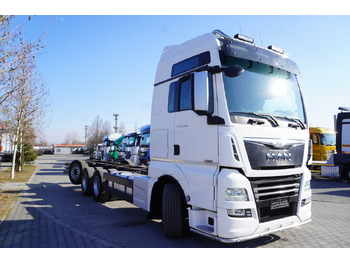 Camião chassi MAN TGX 35.580 E6 8x4/4 - 8.8m chassis frame: foto 4