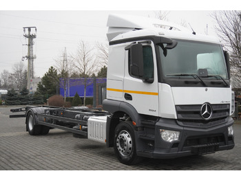 Camião chassi MERCEDES-BENZ Actros