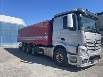 Leasing de MERCEDES-BENZ Actros 3563 8x4 / Tipper for grain 20 t load capacity MERCEDES-BENZ Actros 3563 8x4 / Tipper for grain 20 t load capacity: foto 3