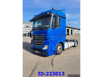 Tractor MERCEDES-BENZ Actros 1845