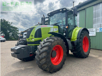 Trator CLAAS Arion 640