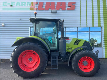 Trator CLAAS Arion 610