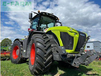 Trator CLAAS Xerion