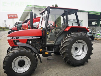 Trator CASE IH