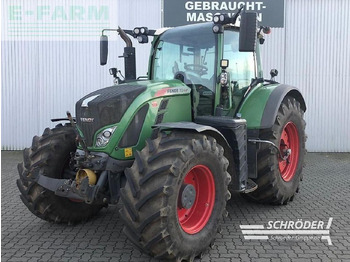 Trator FENDT 724 Vario