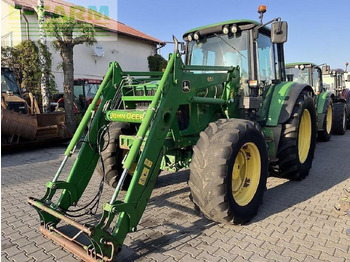 Trator JOHN DEERE 6420