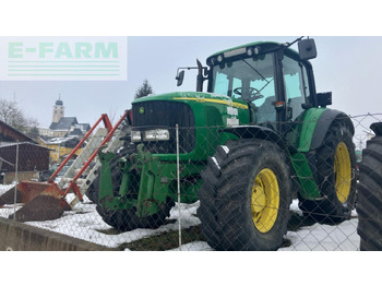 Trator JOHN DEERE 6520