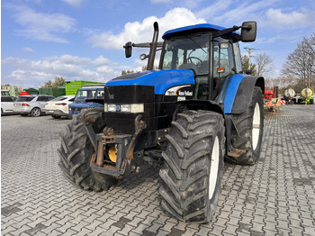 Trator NEW HOLLAND TM