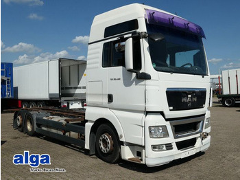 Camião transportador de contêineres/ Caixa móvel MAN TGX 26.440